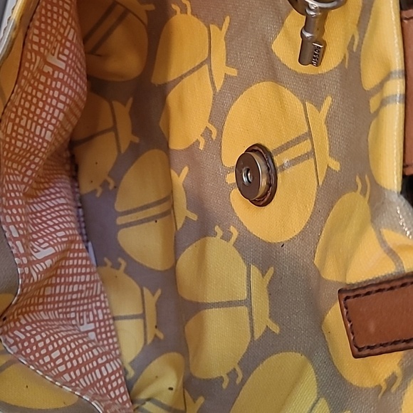 Fossil Key-Per Yellow Tan Ladybugs Coated Canvas Leather Top Handles Crossbody - Picture 6 of 15
